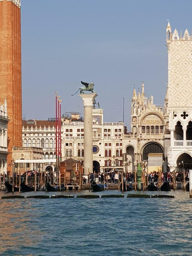 Venice Bnb Hotel Mestre Kültér fotó